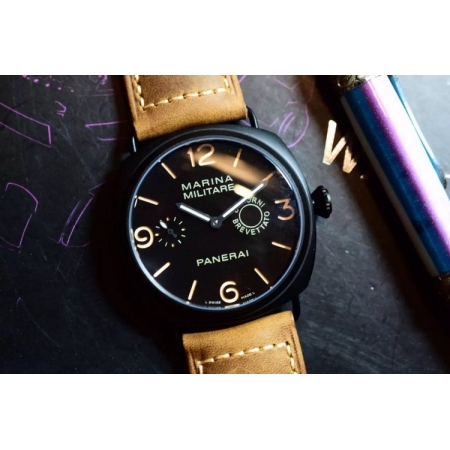 沛纳海（Panerai）LUMINOR系列机械计时手表