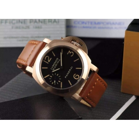 沛纳海（Panerai）LUMINOR系列手动机械计时手表